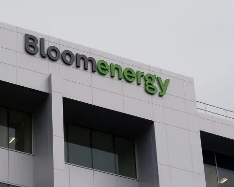 Bloom Energy (BE) Stock December 2025 Outlook: AI Data Center Boom, $5B Brookfield Deal and Bubble Fears