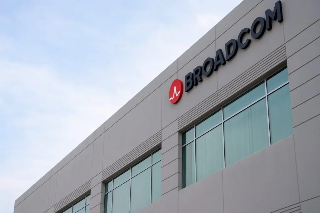 Broadcom (AVGO) Stock Near Record Highs as OpenAI Mega‑Deal and Dec. 11 Earnings Put AI Trade Back in Focus