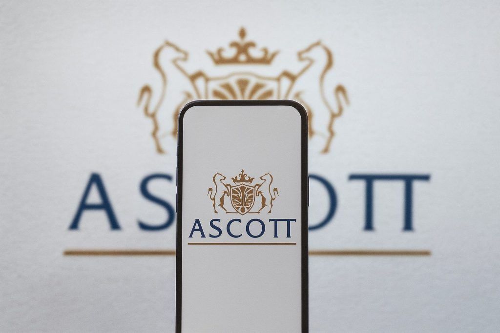 CapitaLand Ascott Trust (SGX: HMN) Stock: STI Reserve List Update, Dividend Outlook, and Analyst Price Targets as of 12 Dec 2025