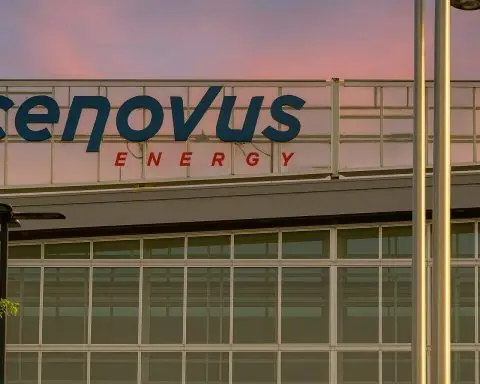 Cenovus Energy Stock in December 2025: How Q3 Results, the MEG Deal and a $2.6 Billion Refi Are Reshaping CVE’s Outlook