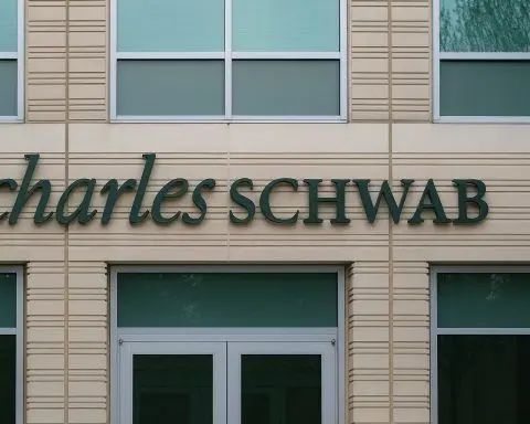 Charles Schwab (SCHW) Stock After the Bell (Dec. 12, 2025): November Asset Flows, Analyst Forecasts, and What to Watch Before the Next Market Open