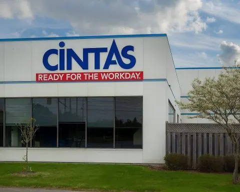 Cintas (CTAS) Stock on December 2, 2025: Institutions Buy the Dip as Analysts See Mid‑Teens Upside