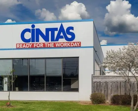Cintas Stock (CTAS) on December 1, 2025: Price, Q1 2026 Earnings Beat, Dividend Hike and 2026–2028 Forecast