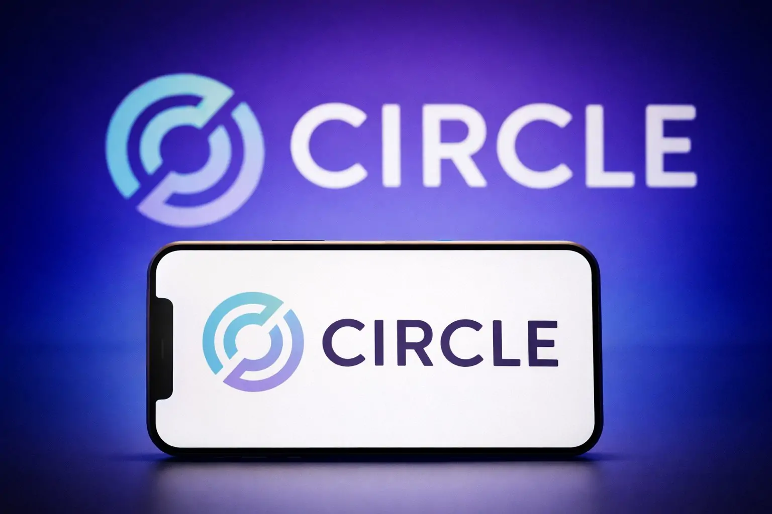 Circle (CRCL) stock slips today as prediction-market growth call collides with year-end trading