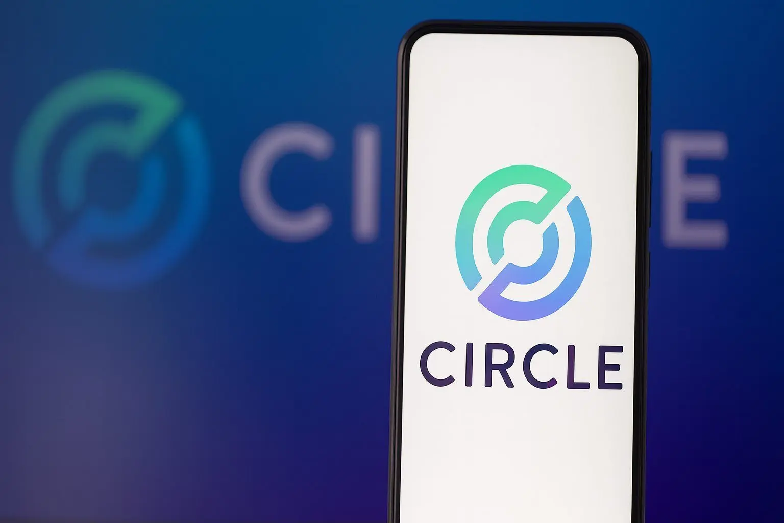 Circle (CRCL) Stock Today: Abu Dhabi License, Bybit Deal and 2026 Forecast After a Wild First Year on Wall Street