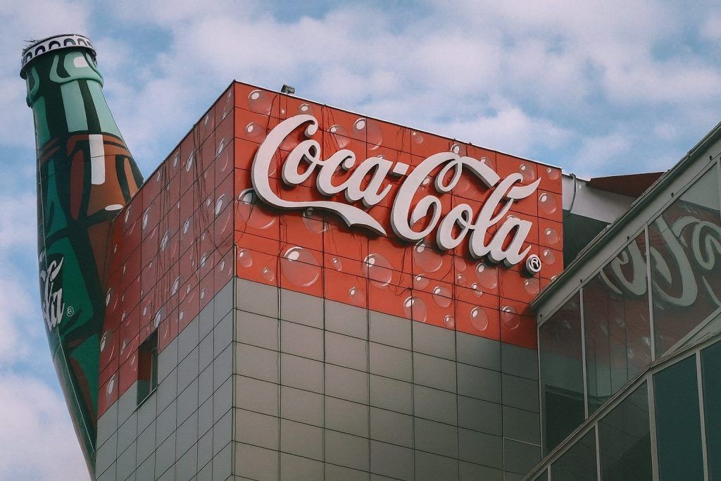 Coca-Cola Stock (KO) News Today: CEO Succession, Analyst Forecasts, Dividend Outlook, and What Investors Are Watching on Dec. 12, 2025