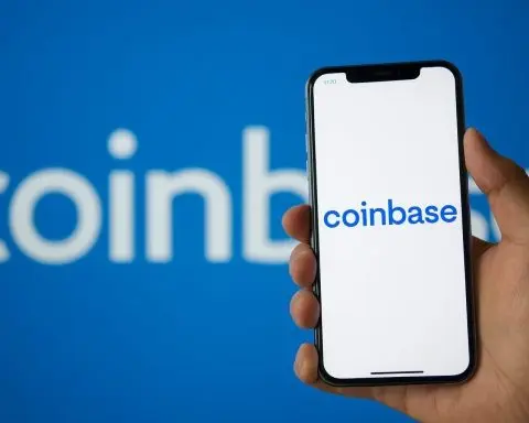 Coinbase (COIN) After Hours on December 9, 2025: PNC Bitcoin Deal, Crypto Tailwinds and What to Know Before the December 10 Open