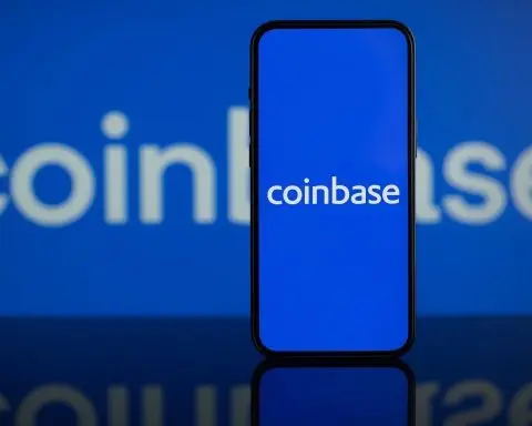 Coinbase (COIN) Stock Outlook on December 8, 2025: Price Action, Bitcoin Crash and 2026 Forecasts