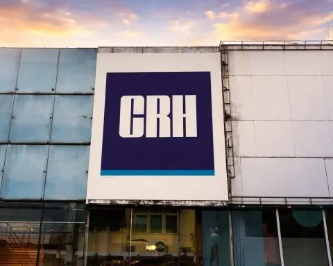 CRH plc Stock After the Bell (Dec. 17, 2025): After-Hours Dip, Buyback Update, S&P 500 Catalyst — What to Know Before the Market Opens Dec. 18