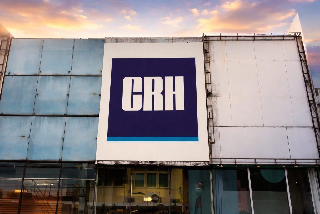 CRH PLC Stock News (Dec. 17, 2025): Buyback Update, New Aggregates Deal and S&P 500 Catalyst Keep CRH Shares in Focus