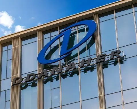 Danaher (DHR) Stock on December 1, 2025: Q3 Beat, Legal Probes and Fresh Price Targets – Is the Premium Still Worth Paying?
