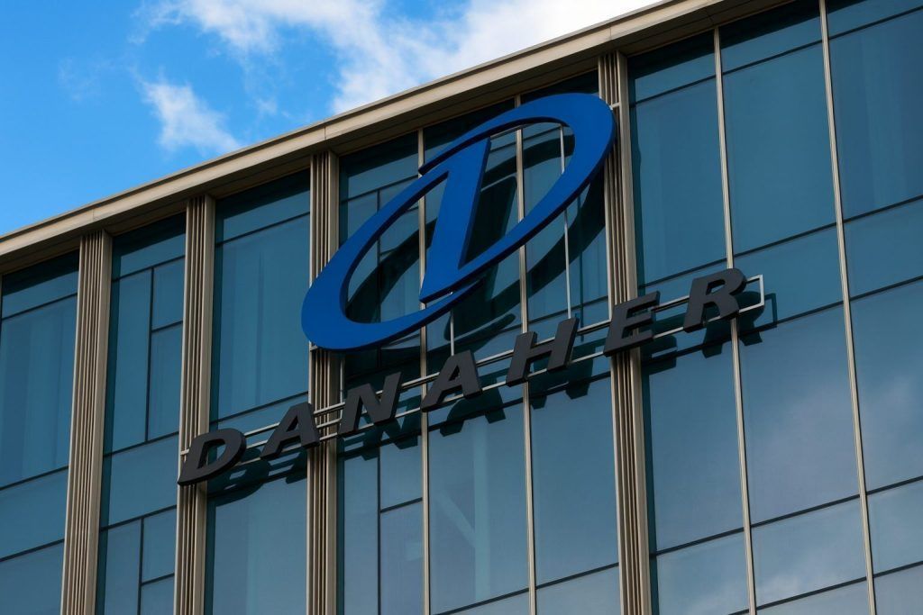 Danaher (DHR) Stock: What to Know Before the US Market Opens on Monday, Dec. 15, 2025