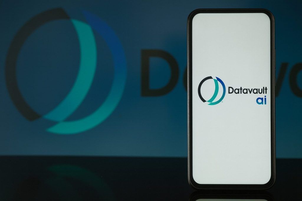 Datavault AI Inc. (NASDAQ: DVLT) Stock: Latest News, Dream Bowl Meme Coin Distribution Details, and Updated Analyst Forecasts (Dec. 12, 2025)