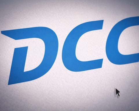 DCC Plc Stock (LSE: DCC) Update on Dec. 22, 2025: £600m Tender Offer Buyback Completed, Shares Cancelled, and Analysts’ 2026 Outlook