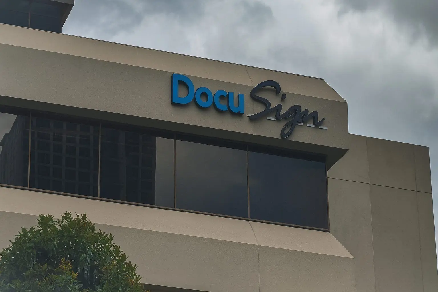 DocuSign (DOCU) Stock After Q3 2026 Earnings: AI Pivot Deepens as Shares Slide – December 5, 2025