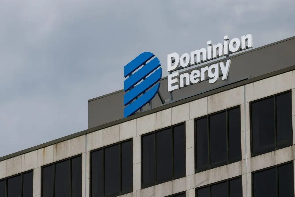 Dominion Energy Stock Near 52‑Week High as Offshore Wind and AI Data Center Boom Redraw Its Investment Case