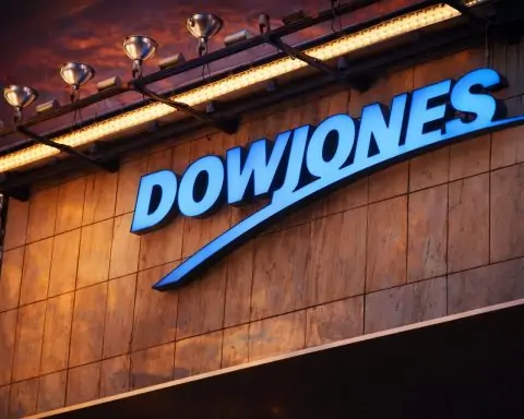 Dow Jones Today (Dec. 24, 2025): DJIA Futures Ease Ahead of Christmas Eve Early Close