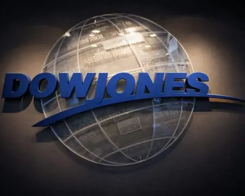 Dow Jones Today: DJIA Slips After Christmas, Holds Near Record Territory — What Wall Street Is Watching Before Monday’s Open