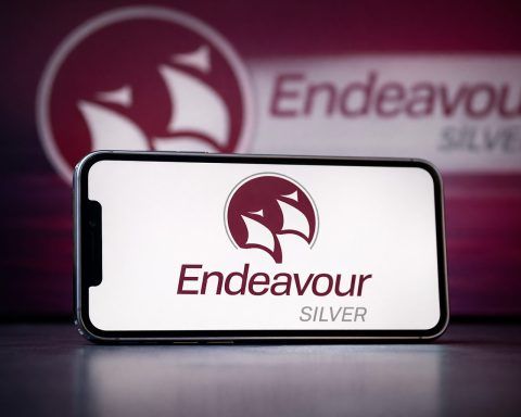 Endeavour Silver stock falls in New York trade as silver rout hits miners ahead of China export curbs