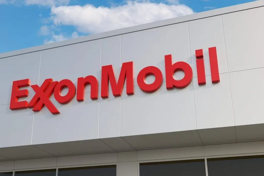 Exxon Mobil Stock (XOM) Jumps on 2030 Plan Update: Key News This Week and What to Watch Next Week (Updated Dec. 12, 2025)