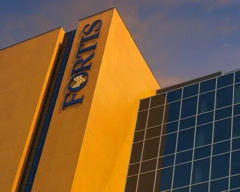 Fortis Inc. (TSX: FTS) Stock on December 3, 2025: Latest News, Dividend Hike and 2026 Analyst Forecast