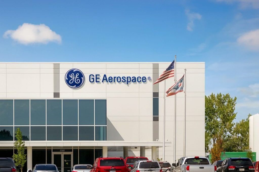 GE Aerospace Stock (GE) After Hours on Dec. 15, 2025: What Investors Need to Know Before the Market Opens Tuesday