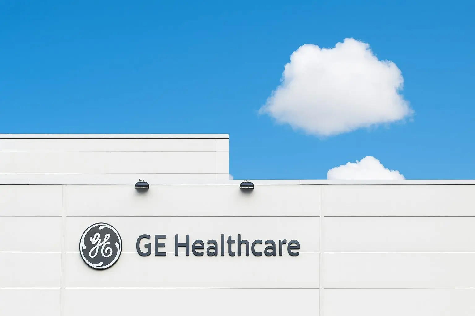 GE HealthCare Technologies Inc (GEHC): AI Imaging Surge, Intelerad Deal and 2026 Stock Forecasts – Latest News as of December 7, 2025