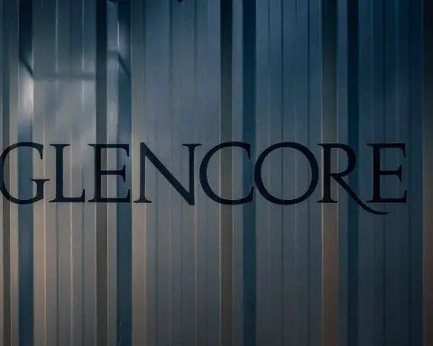 Glencore plc Stock (LON: GLEN) News Today, 16 December 2025: Peru Copper Deal, UBS Forecasts, Coal Outlook and Buyback Watch
