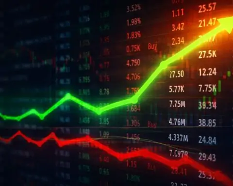 Global Stock Markets Today (Dec. 18, 2025): Stocks Steady Higher After Soft U.S. CPI as ECB Holds and BoE Cuts