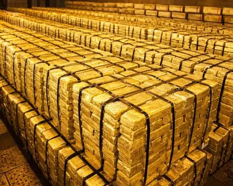 Gold Price Today (Dec. 24, 2025, 1:32 PM ET Update): Spot Gold Near $4,493 After Record $4,525 — Latest News, Forecasts and Analysis