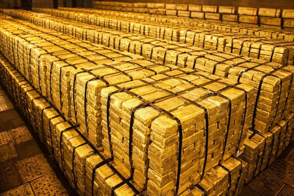 Gold Price Today & Silver Rate Today (26 December 2025): IBJA Gold Climbs, Silver Near ₹2.36 Lakh/kg From Delhi to Bikaner — What’s Driving the Rally