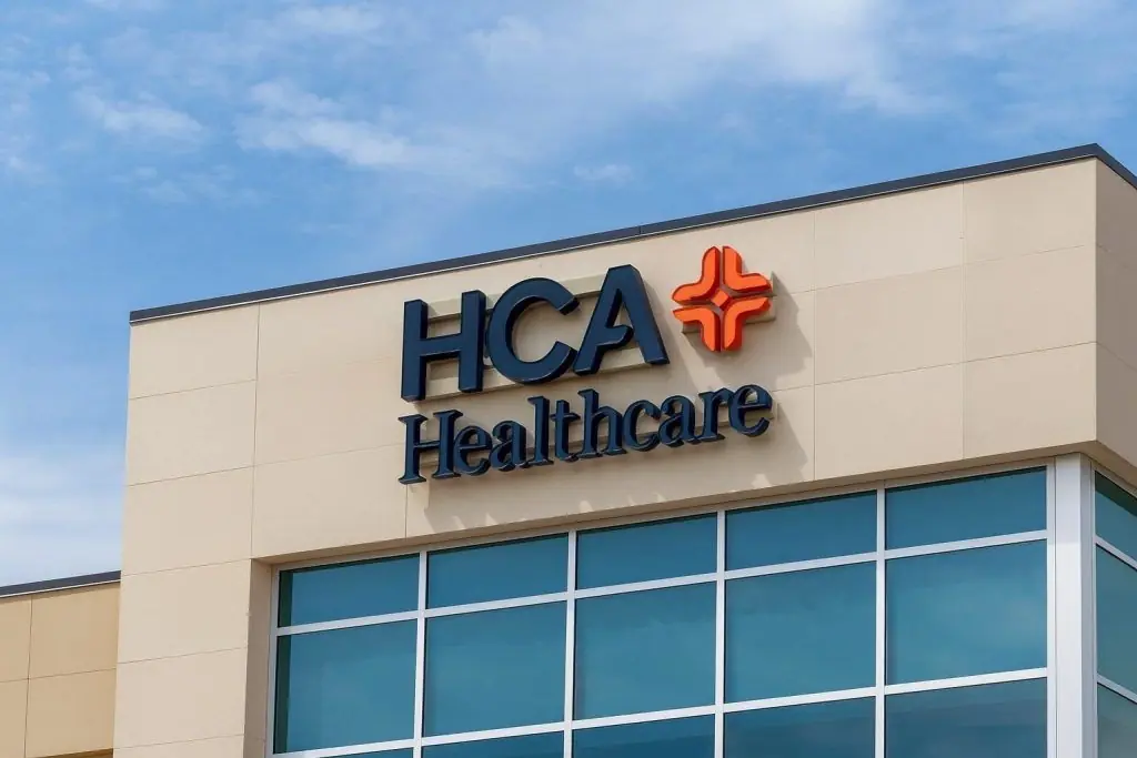 HCA Healthcare Stock Near Record Highs: December 2025 Earnings, Forecasts and Policy Risks Explained