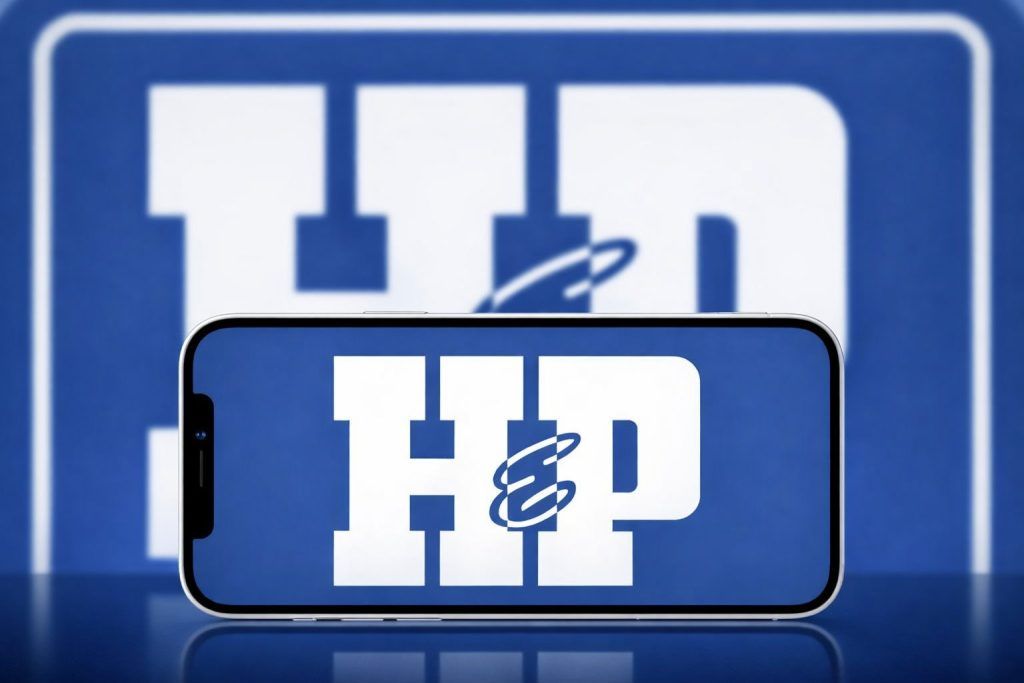 Helmerich & Payne (NYSE: HP) Stock Drops on Dec. 16, 2025: What Investors Are Weighing After 2026 Guidance, Saudi Rig Reactivations, and a CEO Transition