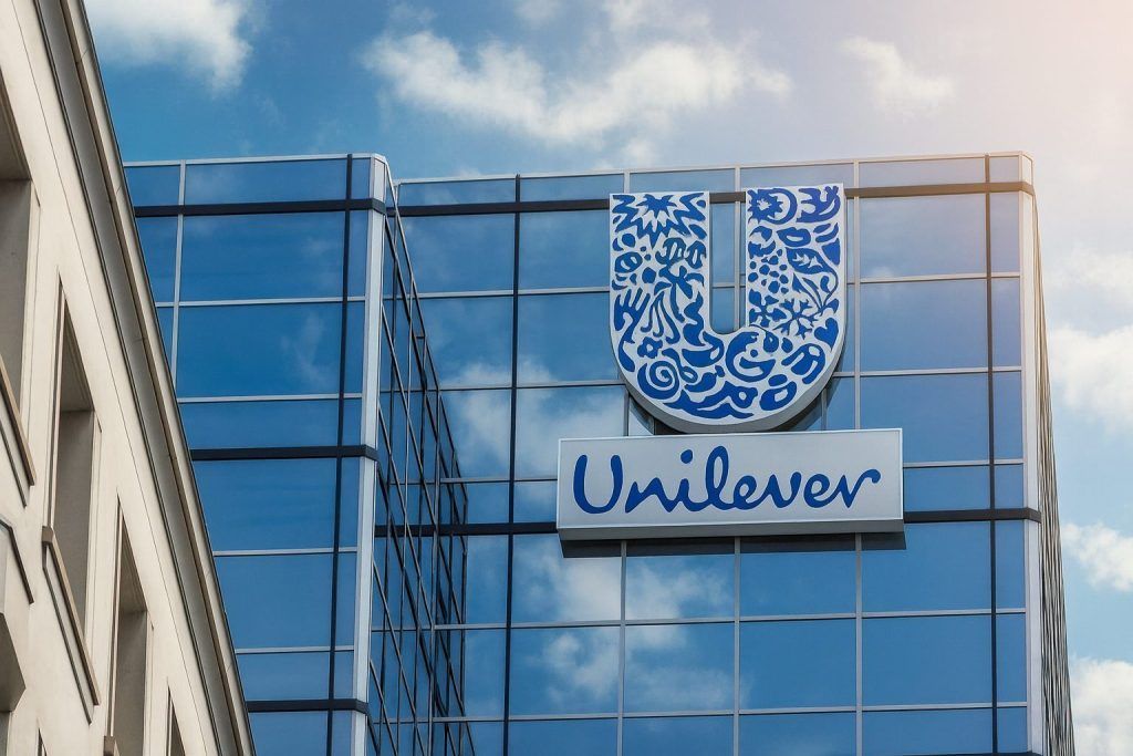 Hindustan Unilever (HUL) Stock Update: Share Price, Kwality Wall’s Demerger, Analyst Targets and 2026 Outlook (Dec 13, 2025)
