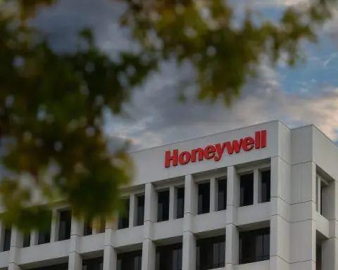 Honeywell (HON) Stock Today: Price, Earnings, Breakup Plan and 2026 Forecast (December 1, 2025)