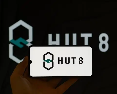 Hut 8 Corp (HUT) Stock on December 3, 2025: American Bitcoin Fallout, Analyst Ratings and 2025–2030 Forecasts