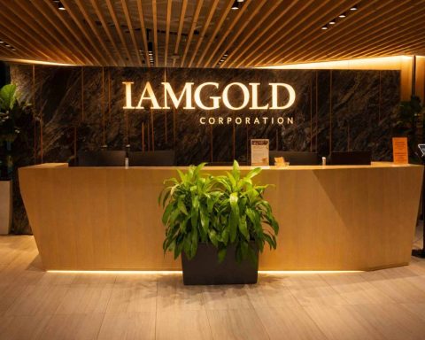 IAMGOLD stock price jumps in premarket after record 2025 output and new 2026 targets