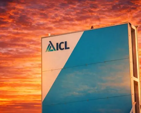 ICL Group Ltd Stock (NYSE: ICL) Climbs in Post-Christmas Trading: China Potash Contracts, Dead Sea Policy Risk, and Analyst Targets