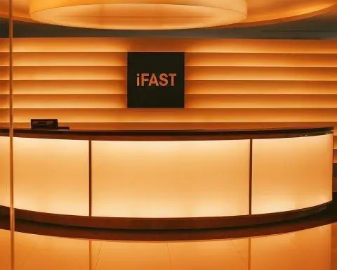 iFAST Stock (SGX:AIY) News, Forecasts and Outlook on 13 Dec 2025: What’s Driving iFAST Corporation Shares?