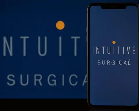Intuitive Surgical (ISRG) Stock on December 7, 2025: Earnings Beat, Da Vinci 5 Momentum and What Wall Street Expects Next