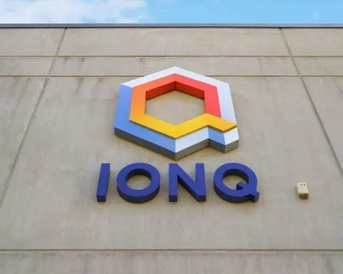 IonQ (IONQ) Stock: Price, News, Analysis and Forecast Before the December 1, 2025 Market Open