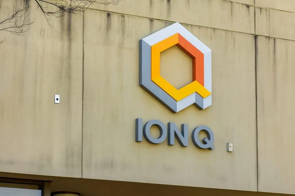 IonQ Stock (IONQ) News Today — Dec. 15, 2025: Shares Slide, Analyst Targets Stay Lofty, and Quantum Hype Meets a Volatility Test