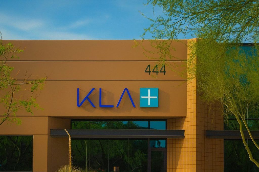 KLA Corporation Stock (KLAC) This Week & Week Ahead: Latest News, Analyst Forecasts, and Key Catalysts (Updated Dec. 12, 2025)