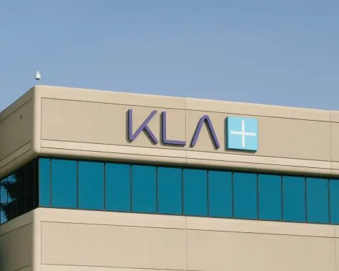 KLA Stock (KLAC) Surges on Jefferies Upgrade: Latest News, Analyst Targets, Earnings Guidance and 2026 Outlook