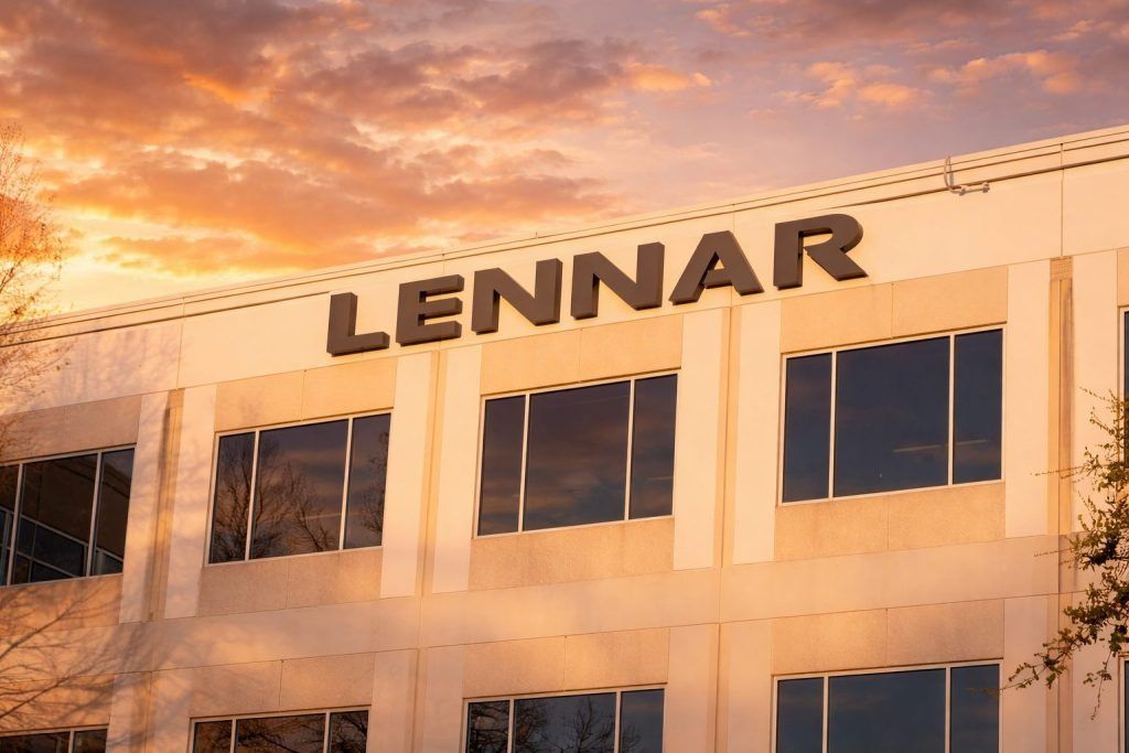 Lennar Stock (LEN) Falls After Q4 2025 Earnings Miss: Analyst Downgrades, 2026 Guidance and Housing Market Signals (Dec. 19, 2025)