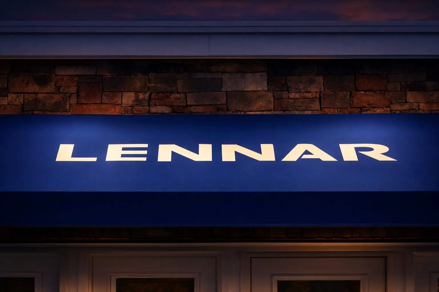 Lennar Stock (NYSE: LEN) Slides After Q4 2025 Earnings Miss: 2026 Guidance, Analyst Targets, and What Investors Are Watching