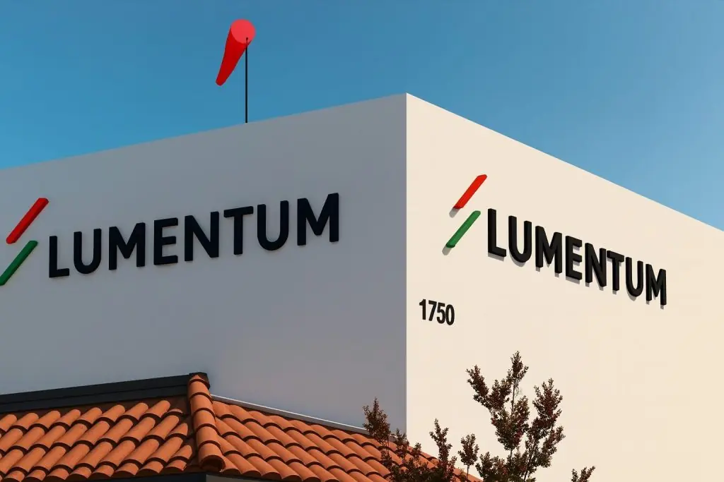 Lumentum (LITE) Stock: AI Infrastructure Darling or Overpriced Risk? Latest News, Price Targets and Forecasts as of December 3, 2025