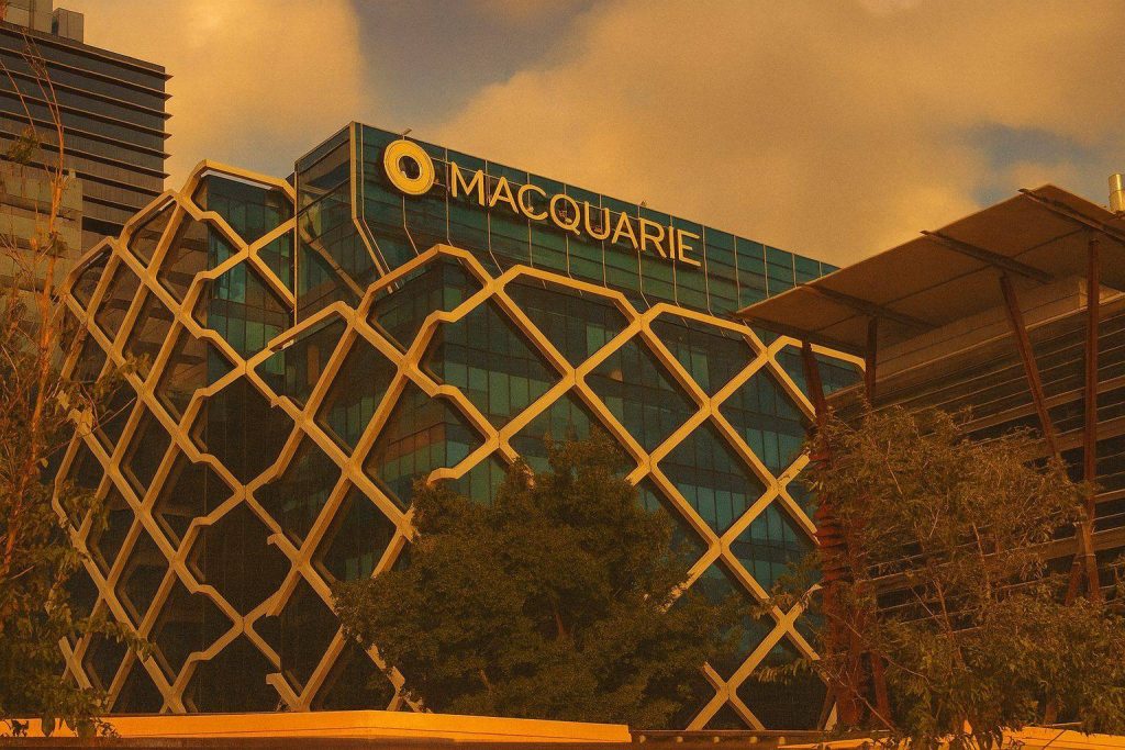 Macquarie Group (ASX: MQG) Stock Forecast 2026: Share Price Jumps Ahead of Dividend as Investors Track Qube Bid, Buyback and FY26 Outlook