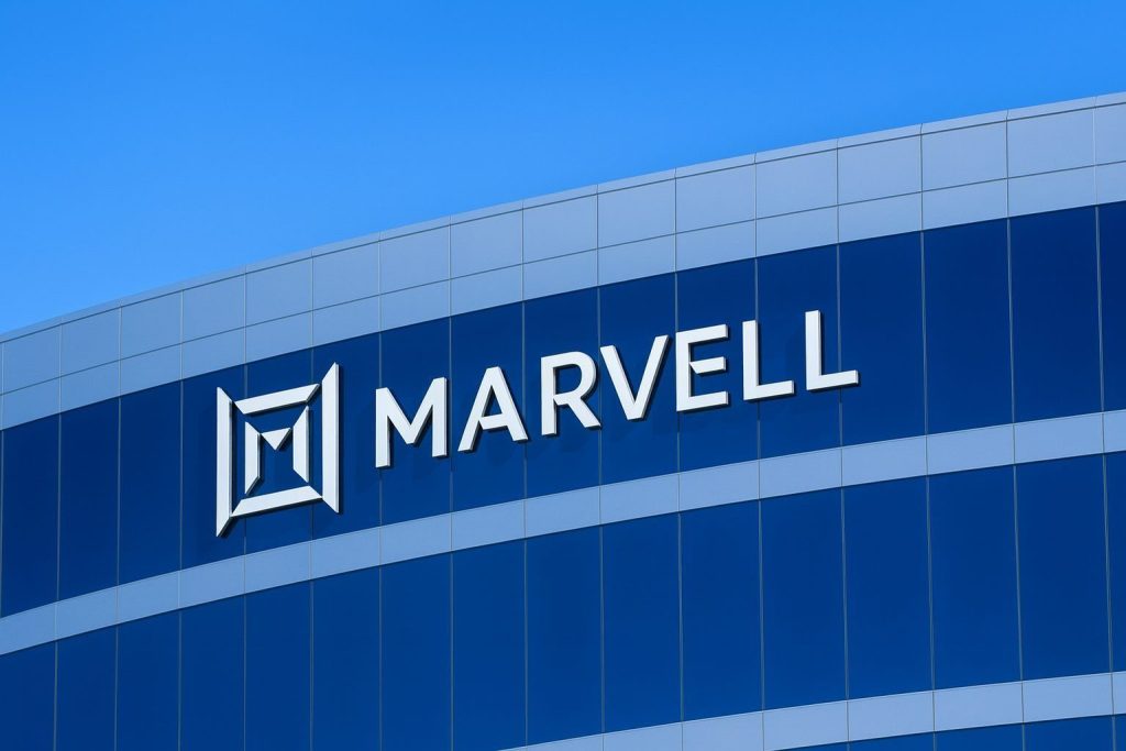 Marvell Technology (MRVL) Stock Weekend Update: Moody’s Upgrade, Institutional Filings, and What to Watch Before Monday’s Open