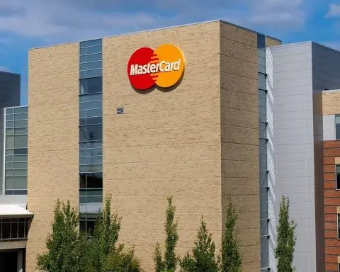 Mastercard (MA) Stock on December 5, 2025: AI Bets, Interchange Fee Risks and the 2026 Outlook